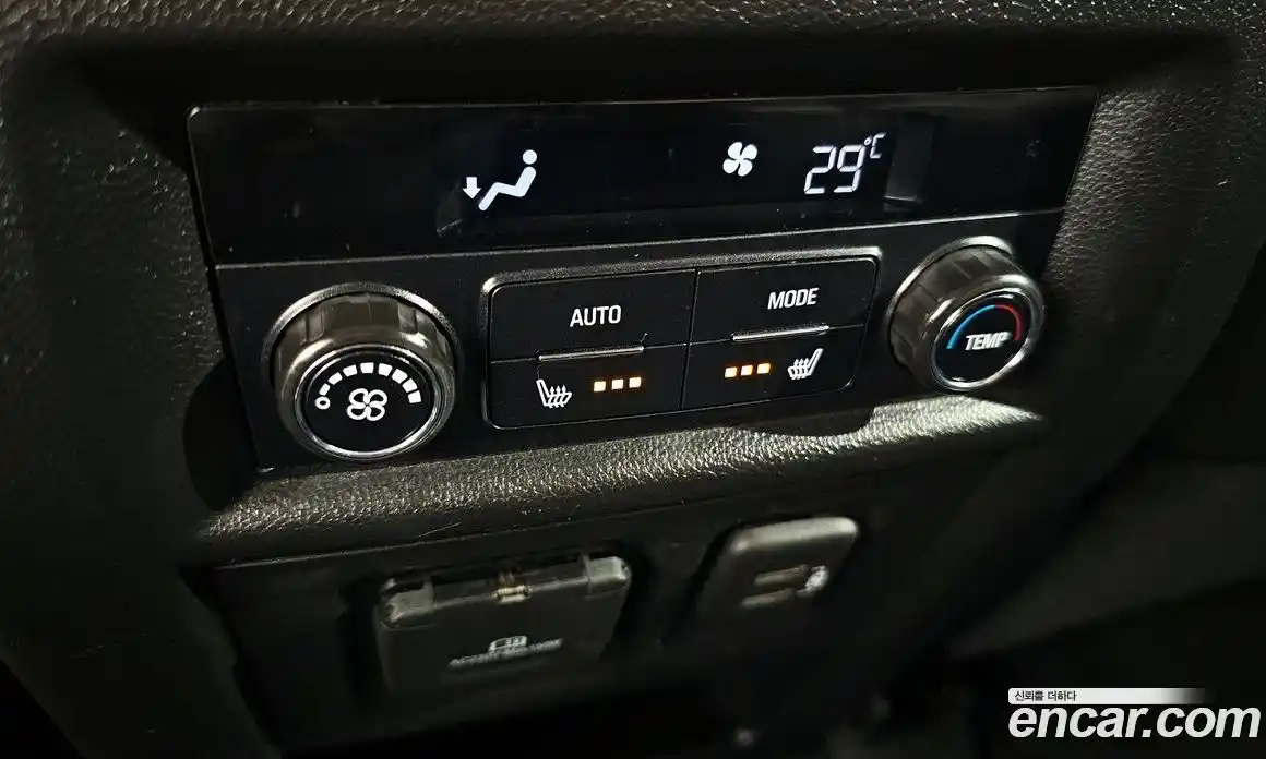 Chevrolet Traverse 2021 3.6 Автомат в Москве № 40995, фото 18