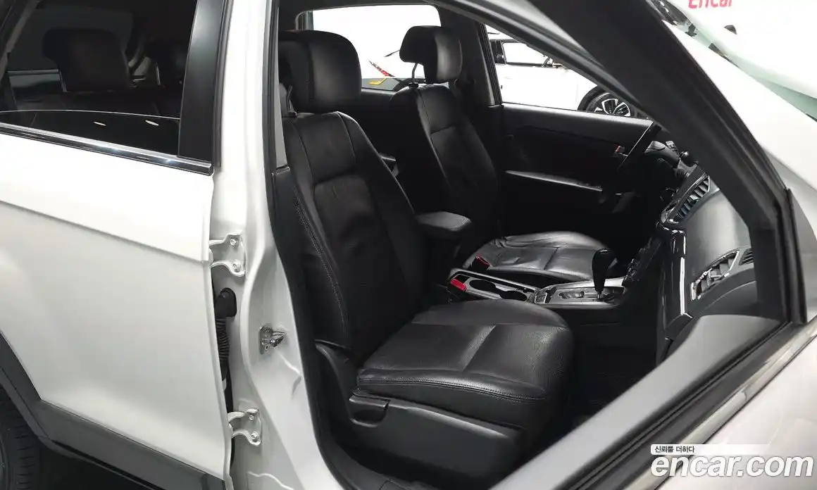 Chevrolet Captiva 2014 2.0 Автомат в Москве № 41014, фото 12