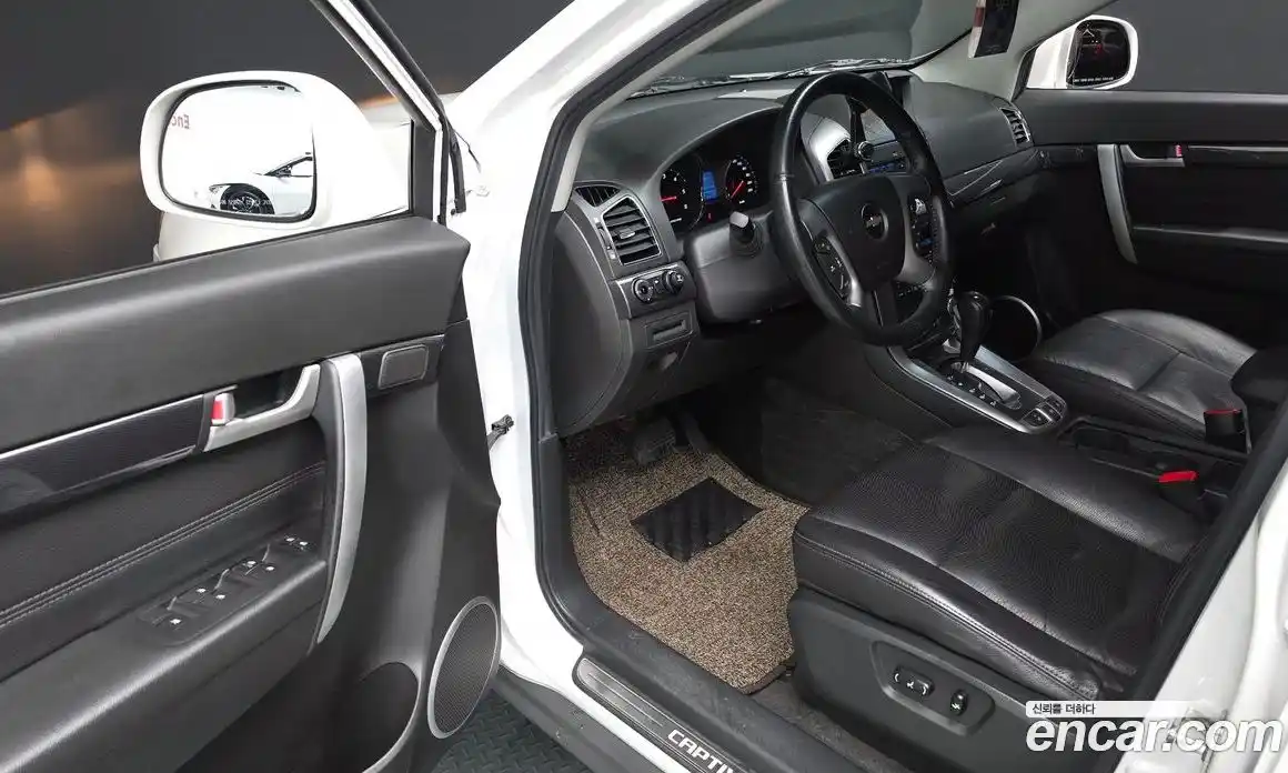 Chevrolet Captiva 2014 2.0 Автомат в Москве № 41014, фото 16