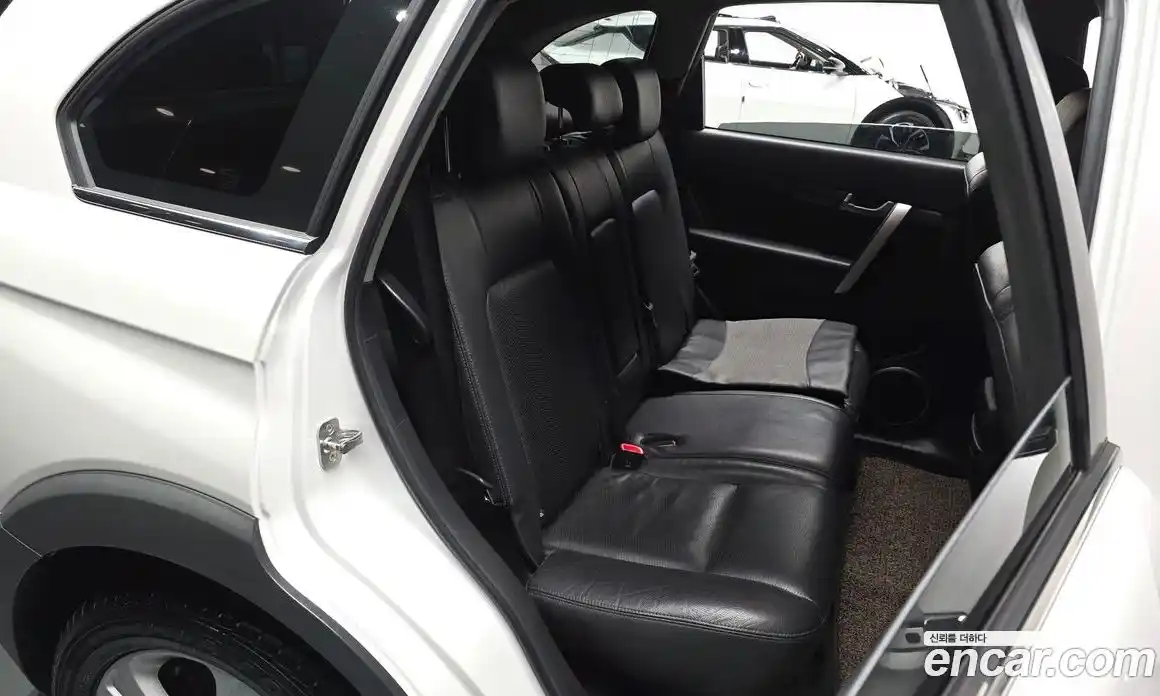 Chevrolet Captiva 2014 2.0 Автомат в Москве № 41014, фото 17