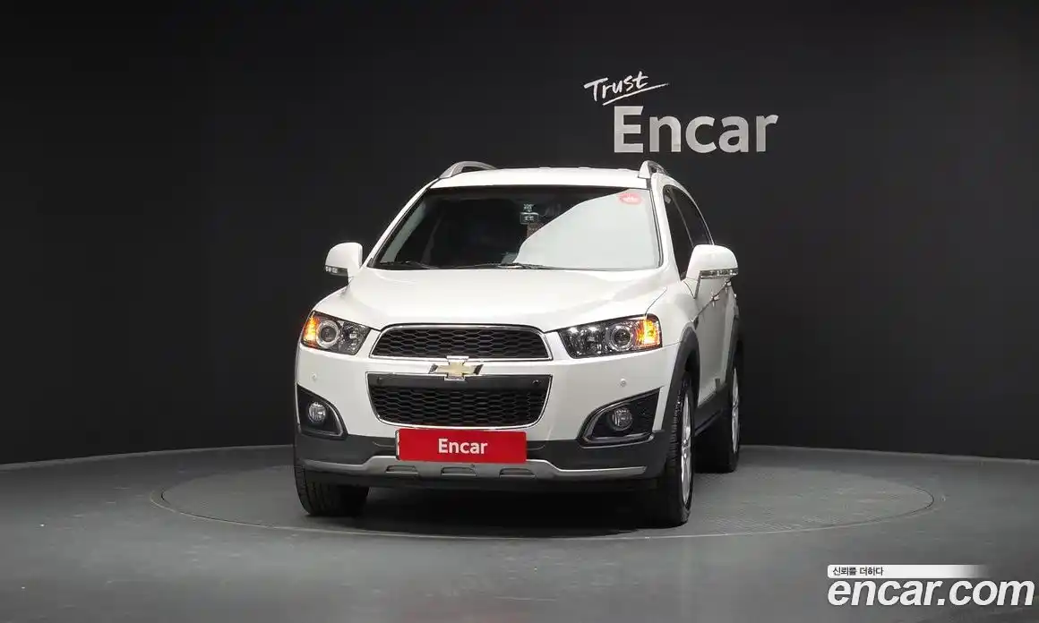 Chevrolet Captiva 2014 2.0 Автомат в Москве № 41014, фото 3