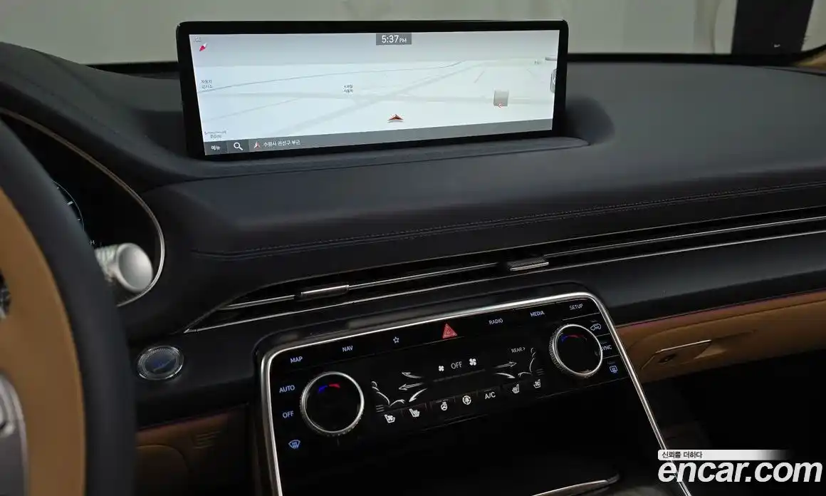 Genesis GV80 2022 3.0 Автомат в Москве № 419348, фото 14