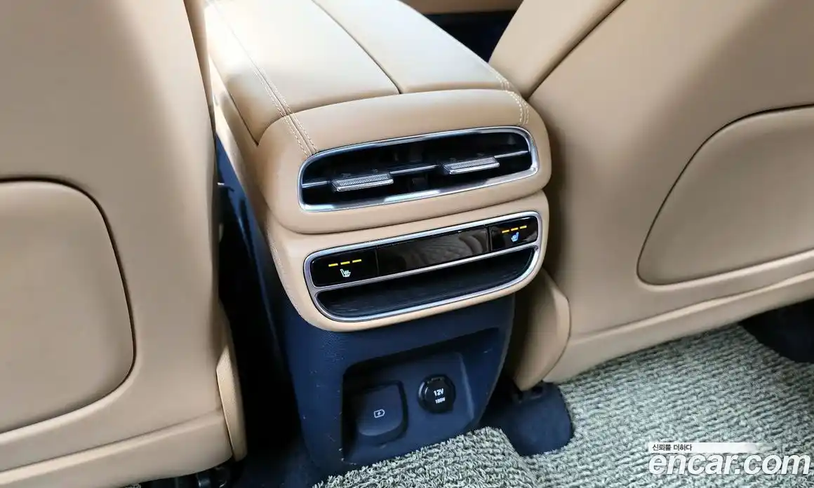 Genesis GV80 2022 3.0 Автомат в Москве № 419348, фото 19