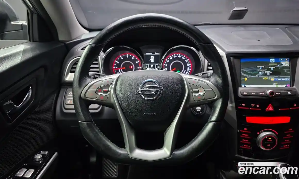 SsangYong TIBOLI 2016 1.6 Автомат в Москве № 421350, фото 13