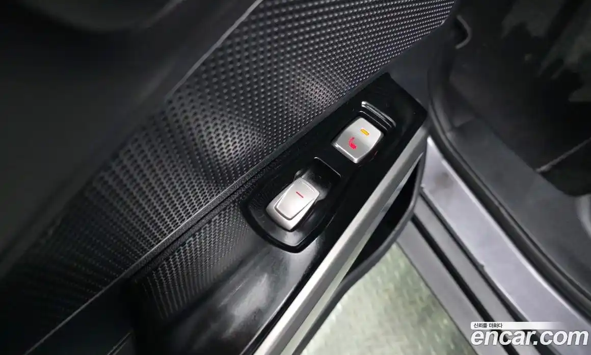 SsangYong TIBOLI 2016 1.6 Автомат в Москве № 421350, фото 19