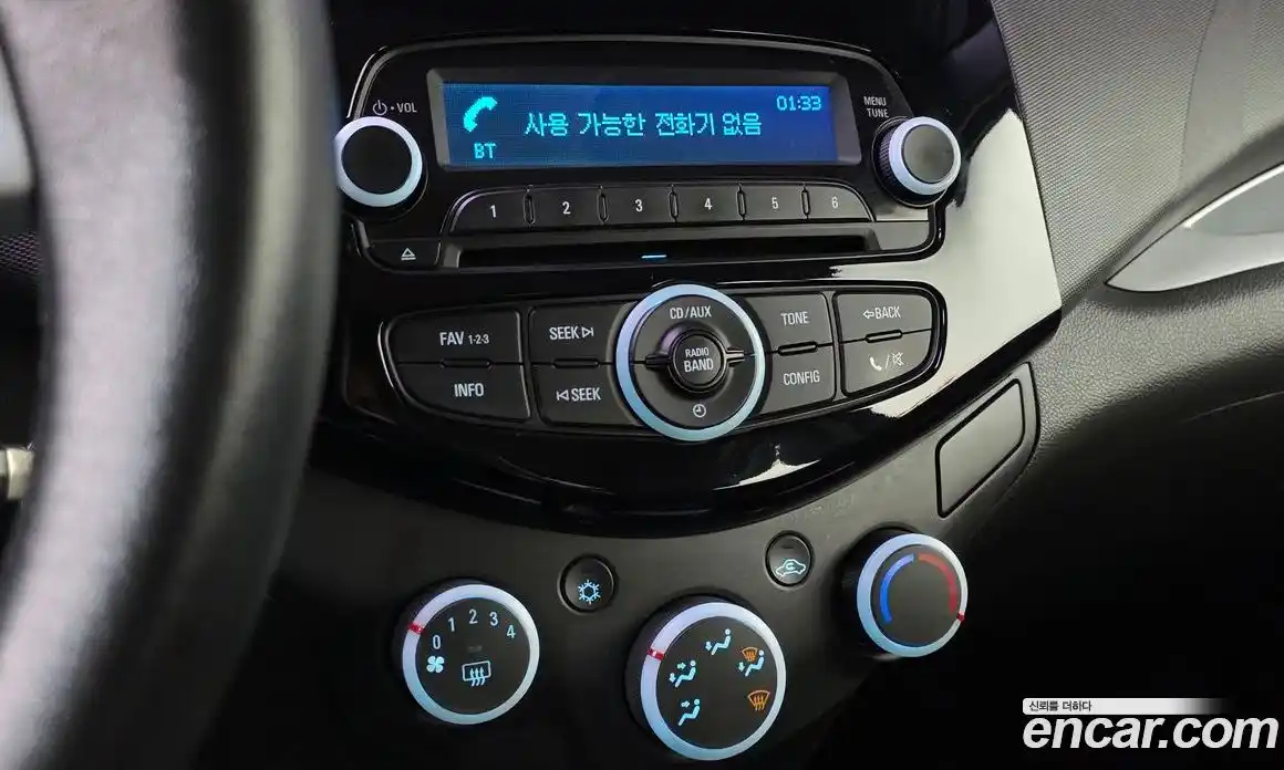 Chevrolet Spark 2014 1.0 Автомат в Москве № 422473, фото 14