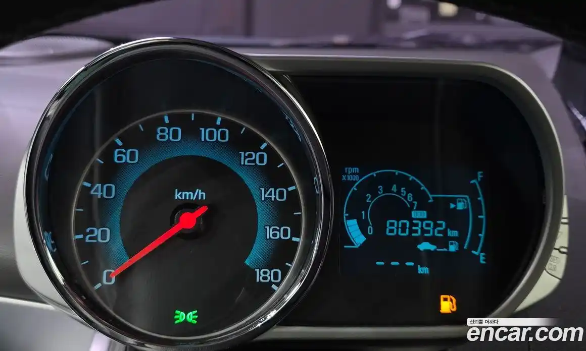 Chevrolet Spark 2014 1.0 Автомат в Москве № 422473, фото 8