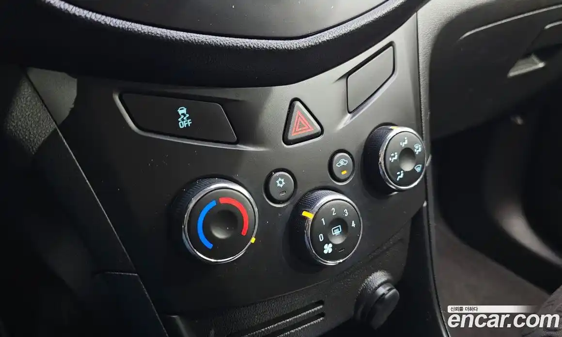 Chevrolet Trax 2016 1.4 Автомат в Москве № 42339, фото 15