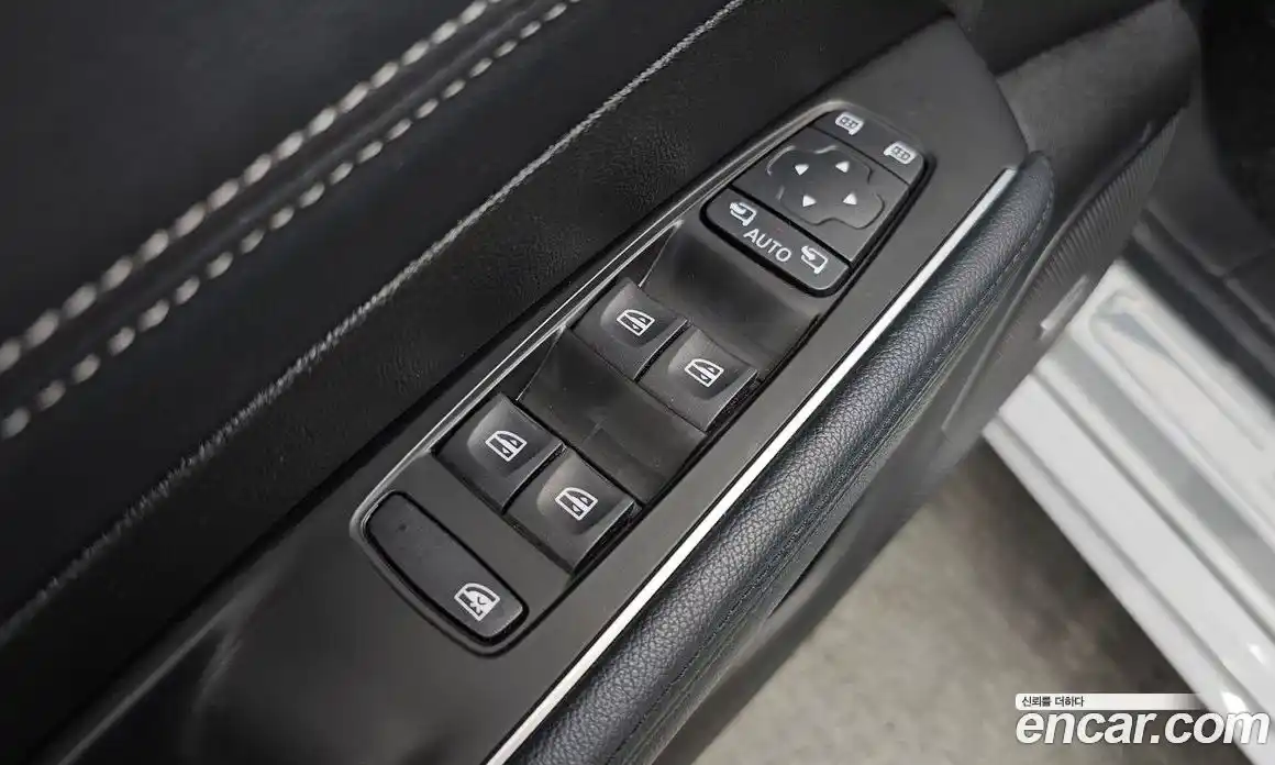 Renault SM6 2016 2.0 Автомат в Москве № 423587, фото 13