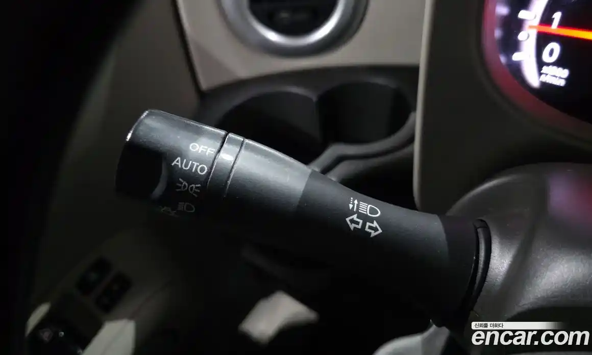 Nissan Cube 2011 1.8 Автомат в Москве № 433794, фото 15