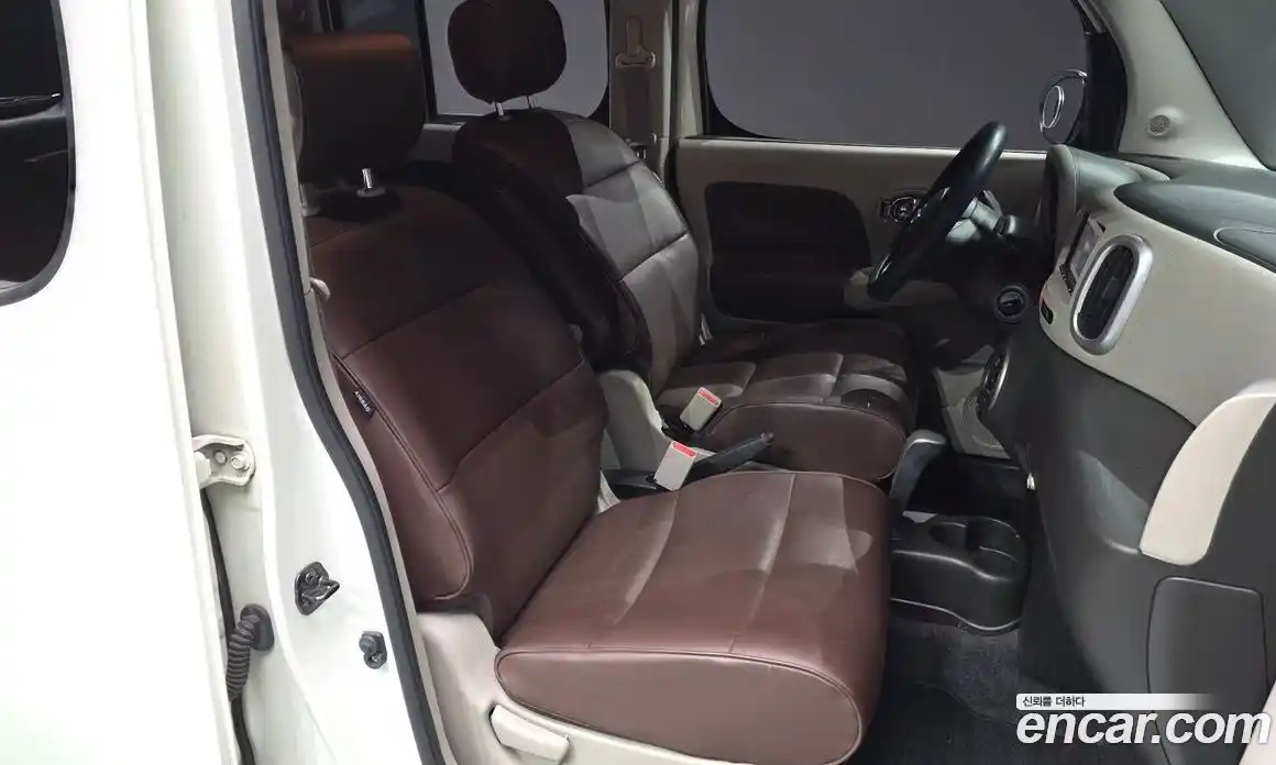 Nissan Cube 2011 1.8 Автомат в Москве № 433794, фото 10