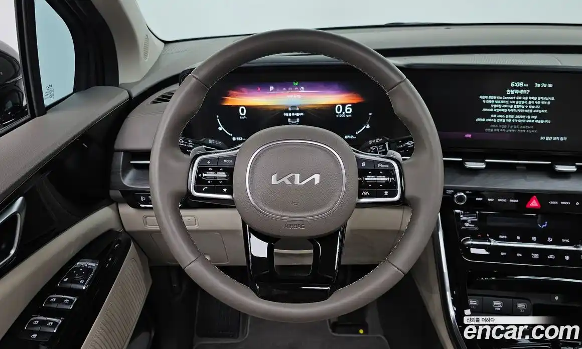 Kia Canival 2023 3.5 Автомат в Москве № 451013, фото 12