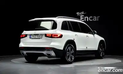 Mercedes-Benz GLB-Class 2021 2.0 Автомат в Москве № 467059, миниатюра 2