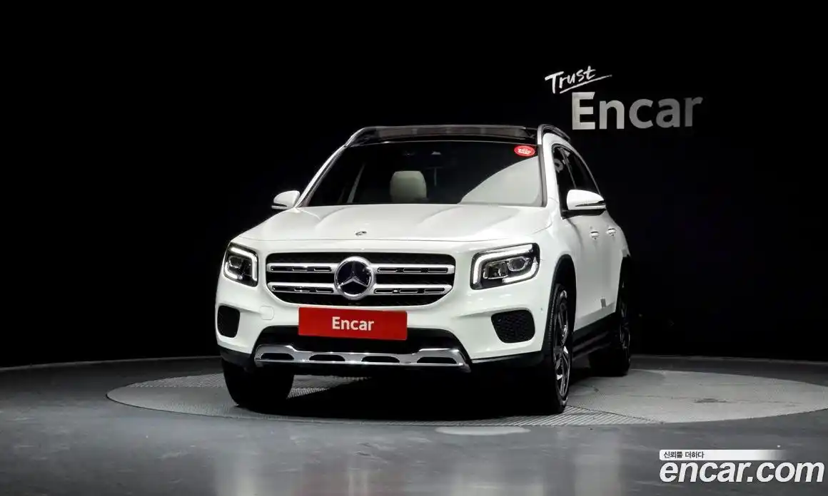 Mercedes-Benz GLB-Class 2021 2.0 Автомат в Москве № 467059, фото 3