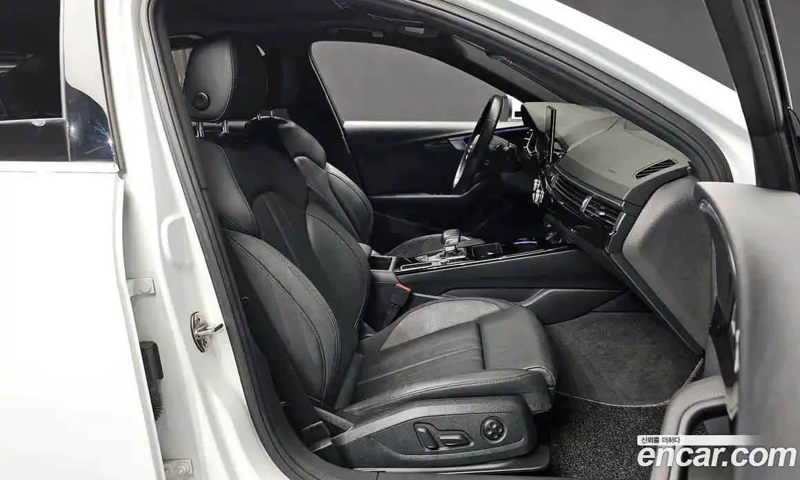 Audi A4 2020 2.0 Автомат в Москве № 469221, фото 10