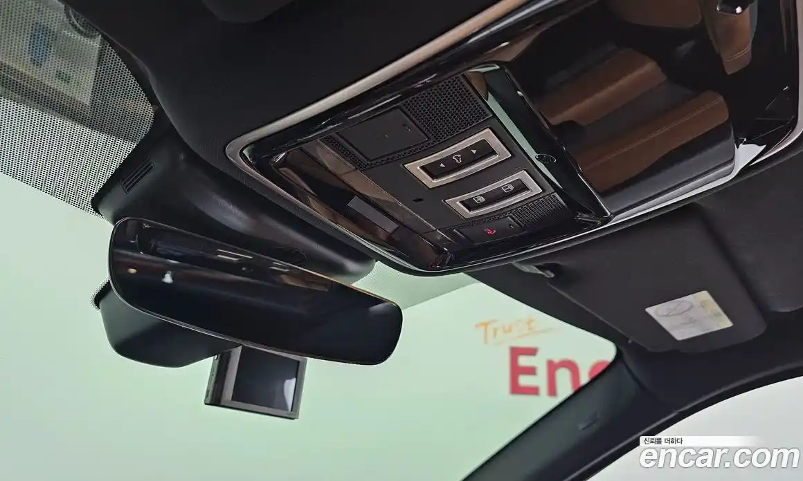 Land Rover Range-Rover Velar 2019 3.0 Автомат в Москве № 471294, фото 15