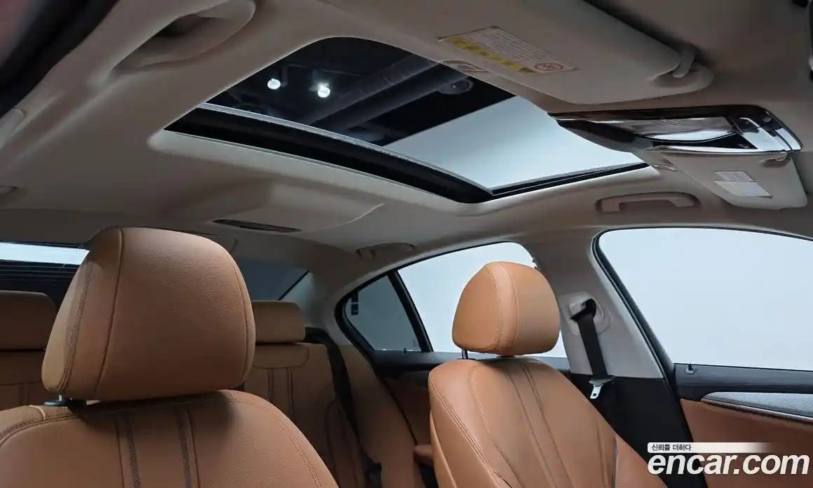 BMW 5-Series 2019 2.0 Автомат в Москве № 492070, фото 17