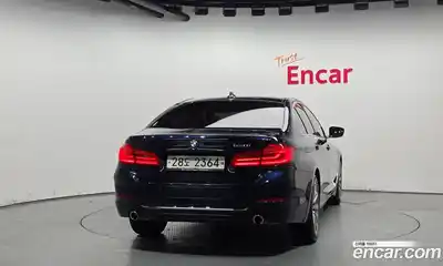 BMW 5-Series 2019 2.0 Автомат в Москве № 492070, миниатюра 4