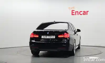 BMW 3-Series 2018 2.0 Автомат в Москве № 493403, миниатюра 4