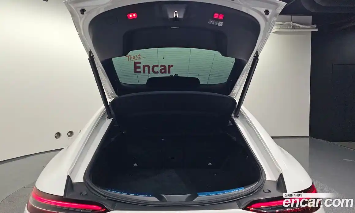 Mercedes-Benz AMG GT 2023 3.0 Автомат в Москве № 494024, фото 19