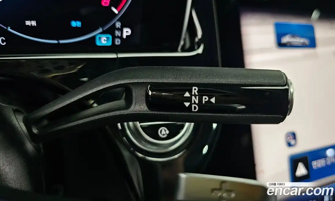 Mercedes-Benz E-Class 2024 2.0 Автомат в Москве № 494175, фото 9