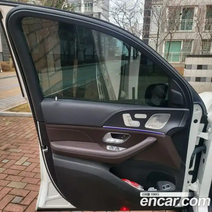 Mercedes-Benz GLS-Class 2023 2.9 Автомат в Москве № 495234, фото 9