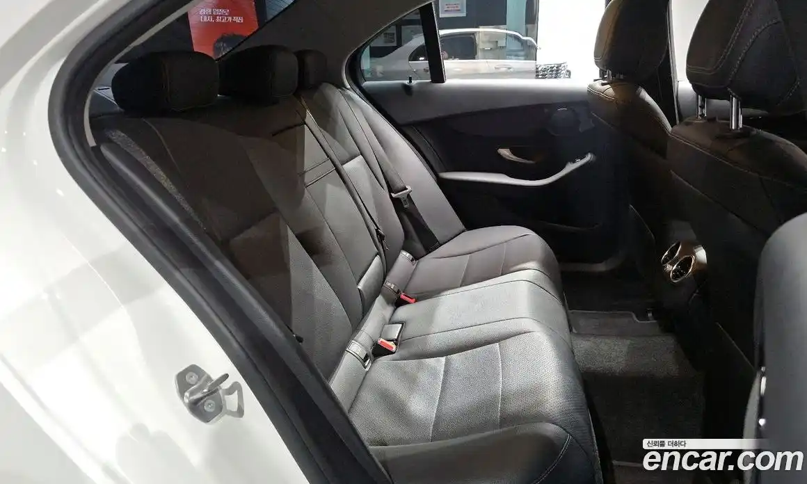 Mercedes-Benz C-Class 2020 2.0 Автомат в Москве № 495657, фото 12