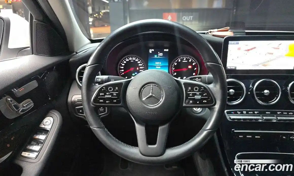 Mercedes-Benz C-Class 2020 2.0 Автомат в Москве № 495657, фото 13