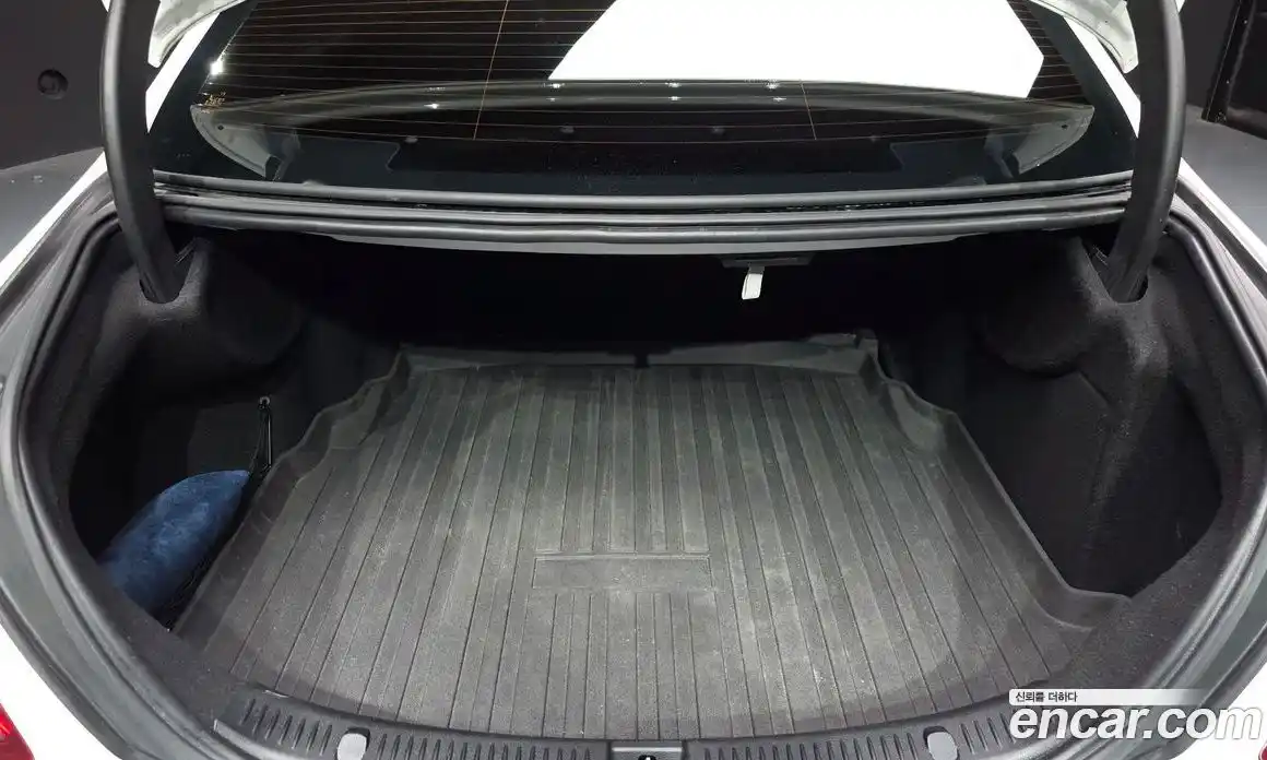 Mercedes-Benz E-Class 2017 1.9 Автомат в Москве № 495765, фото 20