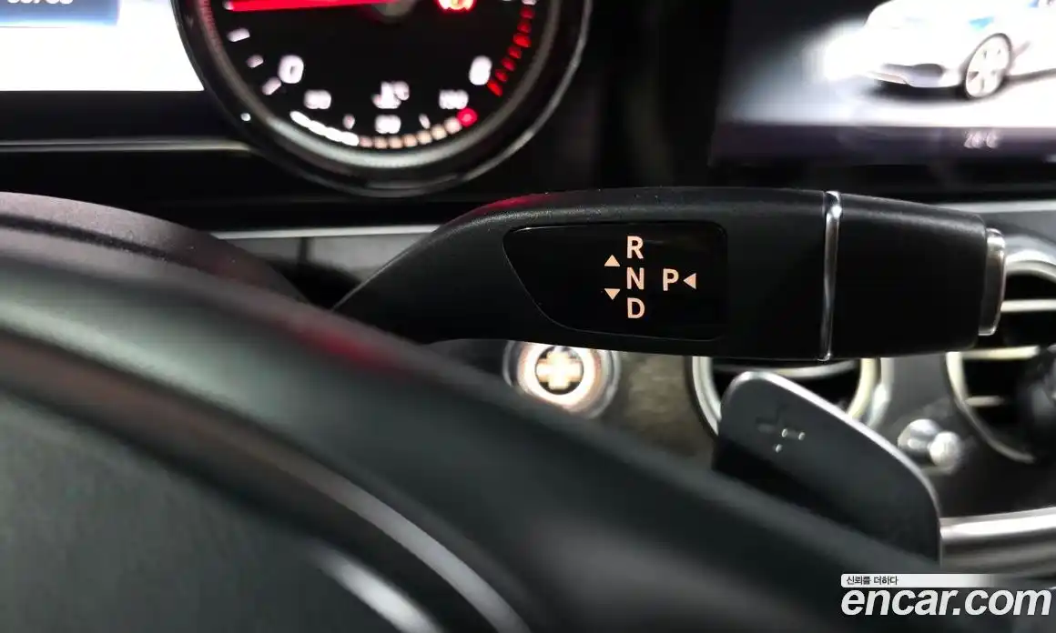 Mercedes-Benz E-Class 2017 1.9 Автомат в Москве № 495765, фото 9