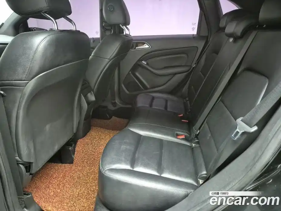 Mercedes-Benz B-Class 2015 1.8 Автомат в Москве № 495938, фото 11