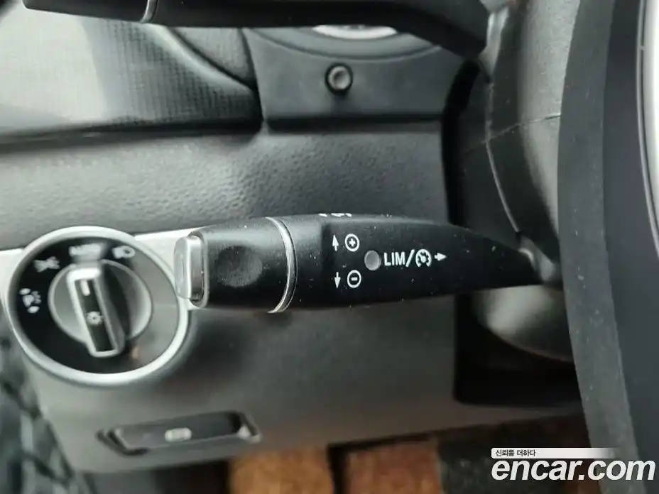 Mercedes-Benz B-Class 2015 1.8 Автомат в Москве № 495938, фото 15