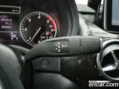 Mercedes-Benz B-Class 2015 1.8 Автомат в Москве № 495938, миниатюра 8