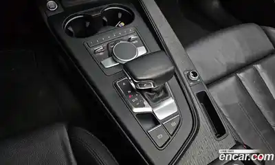 Audi A4 2019 2.0 Автомат в Москве № 496796, миниатюра 9