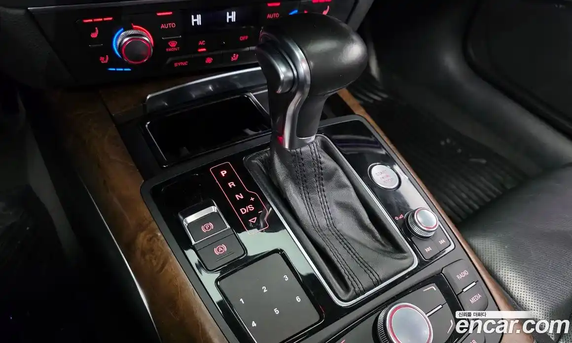 Audi A6 2012 3.0 Автомат в Москве № 497081, фото 9