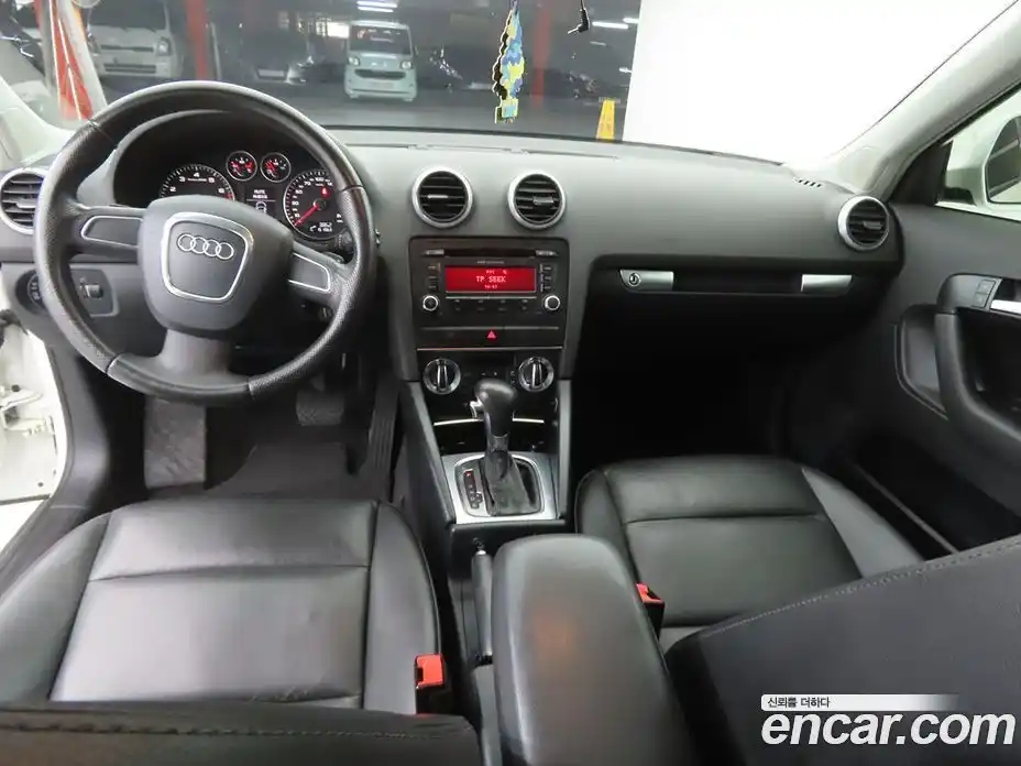 Audi A3 2010 2.0 Автомат в Москве № 497458, фото 7
