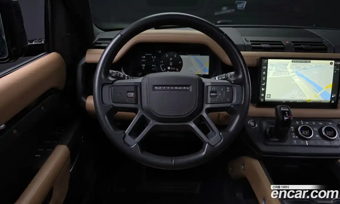 Land Rover Defender 2025 3.0 Автомат в Москве № 498650, фото 13