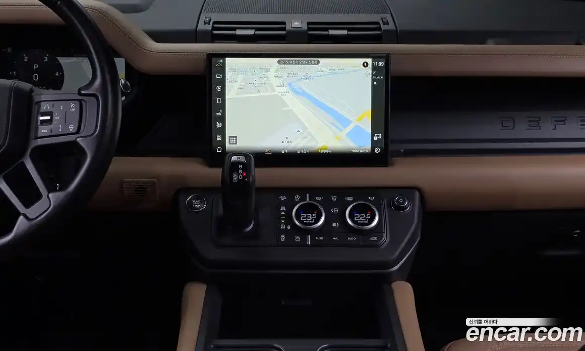 Land Rover Defender 2025 3.0 Автомат в Москве № 498650, фото 14