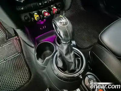 Mini Cooper 2015 1.5 Автомат в Москве № 499329, миниатюра 8