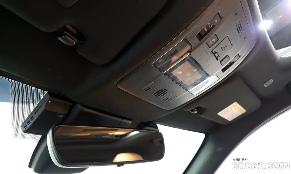 Lexus UX 2024 2.0 Автомат в Москве № 499605, фото 18