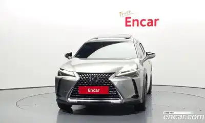 Lexus UX 2024 2.0 Автомат в Москве № 499605, миниатюра 3
