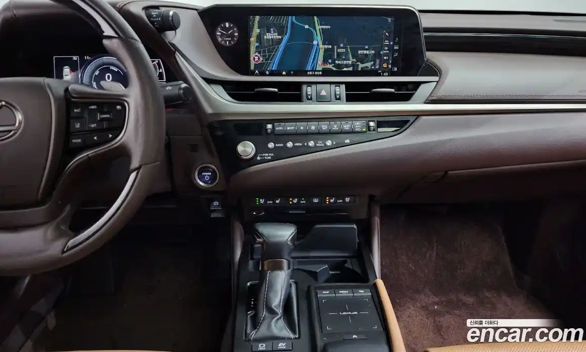 Lexus ES 2021 2.5 Автомат в Москве № 499622, фото 16