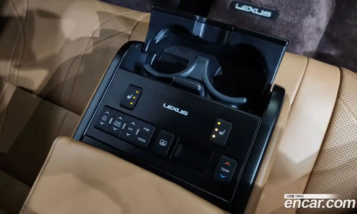 Lexus ES 2021 2.5 Автомат в Москве № 499622, фото 18