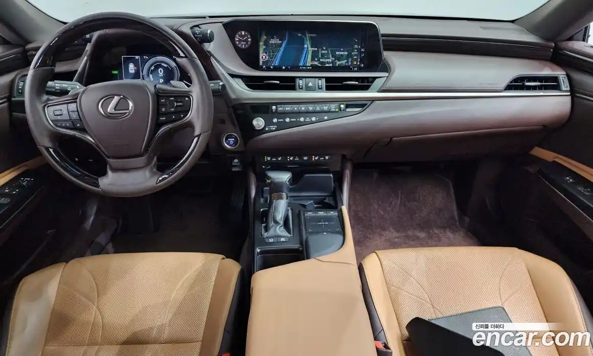 Lexus ES 2021 2.5 Автомат в Москве № 499622, фото 7