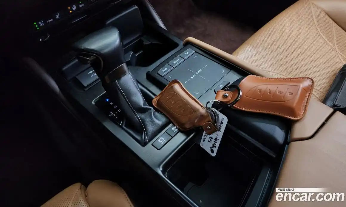 Lexus ES 2021 2.5 Автомат в Москве № 499622, фото 9