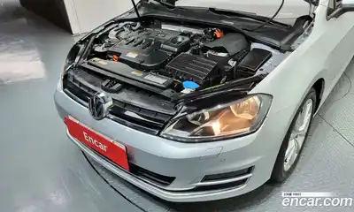 Volkswagen Golf 2013 1.6 Автомат в Москве № 499775, миниатюра 6