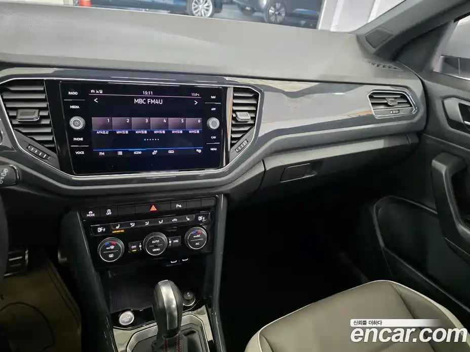 Volkswagen T-Roc 2021 2.0 Автомат в Москве № 499908, фото 12