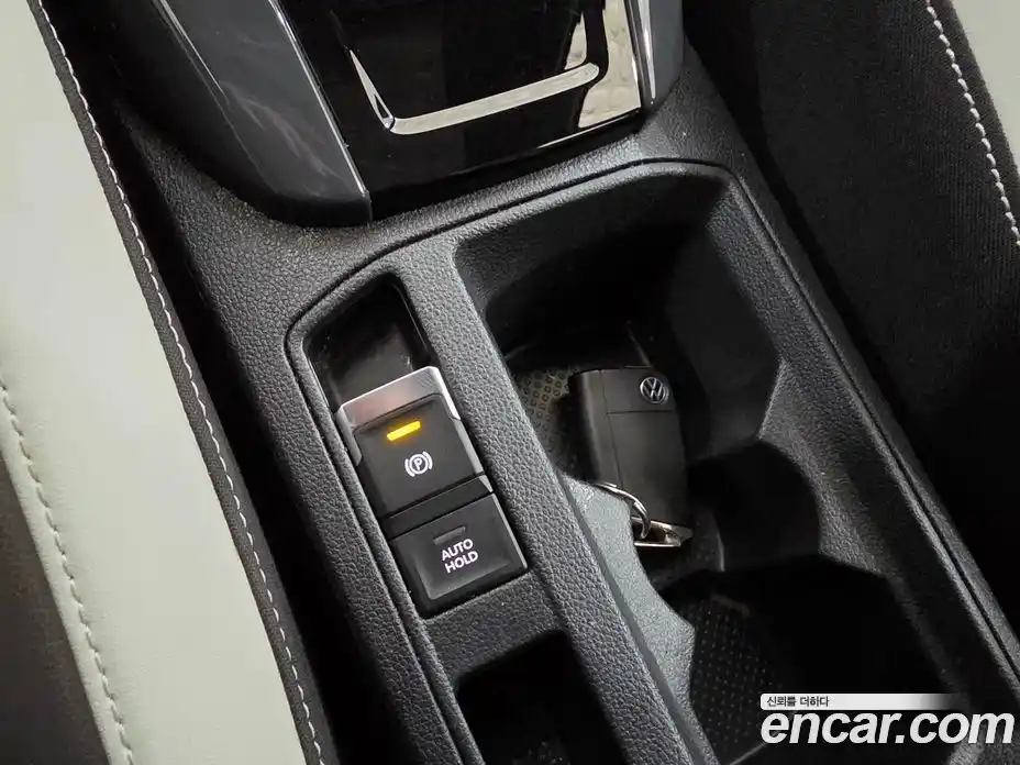 Volkswagen T-Roc 2021 2.0 Автомат в Москве № 499908, фото 14