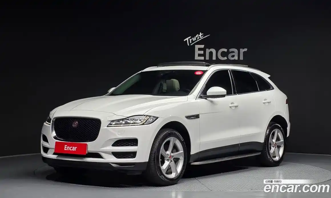 Jaguar F-Pace 2020 2.0 Автомат в Москве № 500177, фото 1