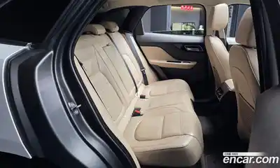 Jaguar F-Pace 2020 2.0 Автомат в Москве № 500177, миниатюра 12